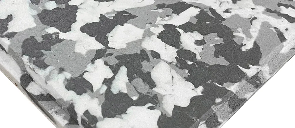 Light Grey / Seafoam