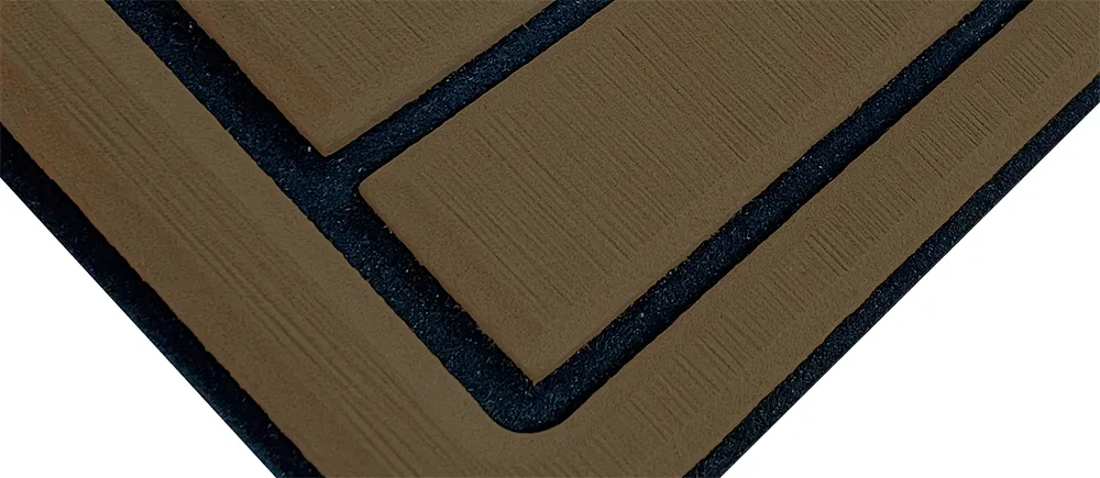 Light Oak / Black